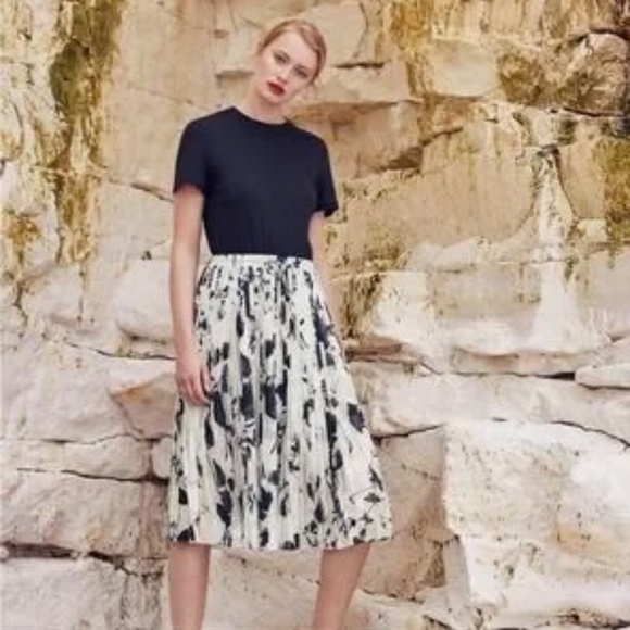 Ted Baker Mockable Midi Dress in Bluebell White Blue 6 - Picture 2 of 10